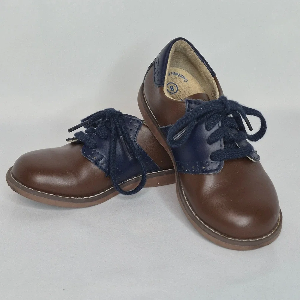 FootMates Connor Brown Navy Leather Saddle Shoes Kids Retro Classic Size 8 Wide